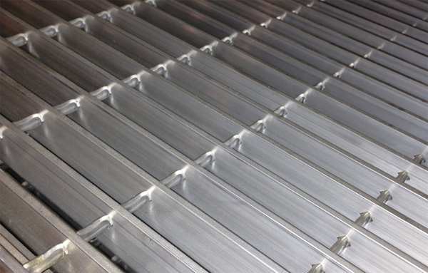 Metal Grating, Smooth, 48In. W, 1In. H