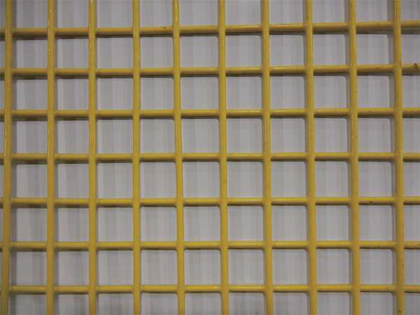 Wire Mesh, 4 ft W, 48 in L, 0.105 in Wire Dia, Yellow