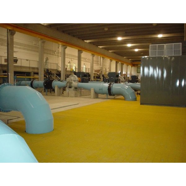Industrial Pultruded Grating, 48 in Span, Grit-Top Surface, ISOFR Resin, Yellow
