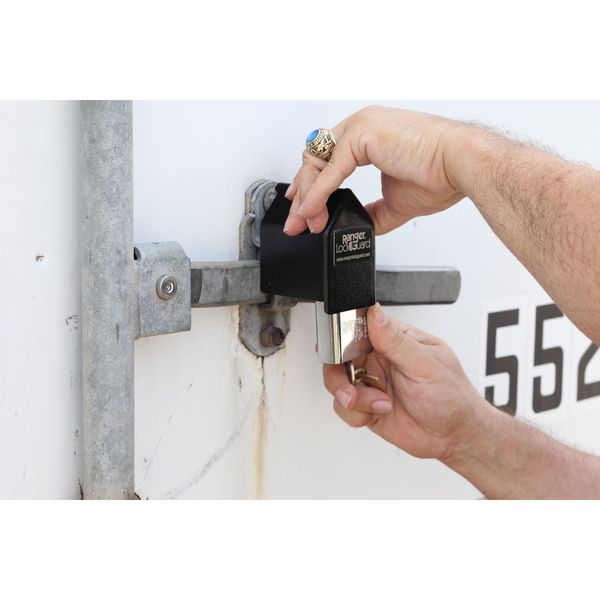 Padlock Guard, Hardened Steel, Blk, 2-3/4