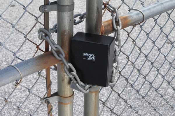Padlock Guard, Hardened Steel, Blk, 5-1/4