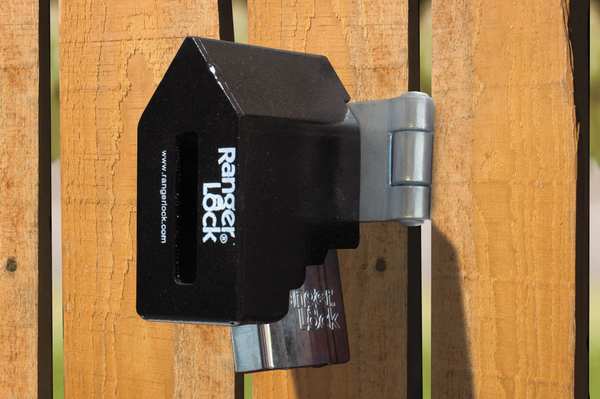 Padlock Guard, Hardened Steel, Blk, 5-1/4