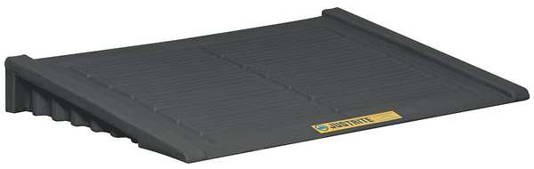 Accumulation Center Ramp, Black