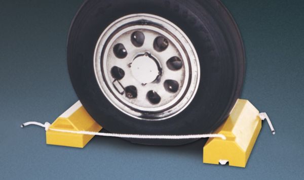 Airplane Chock, 4 In H, Urethane, Yellow