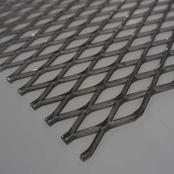 Expanded Sheet, Flat, Carbon, 8x4 ft, 3/4-#9