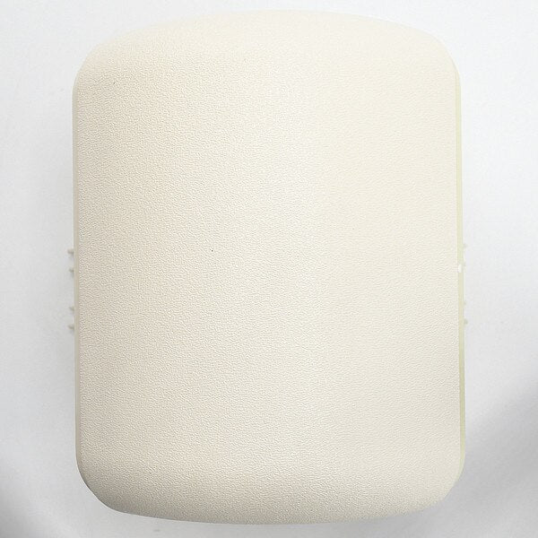 Outside Corner, Parchment