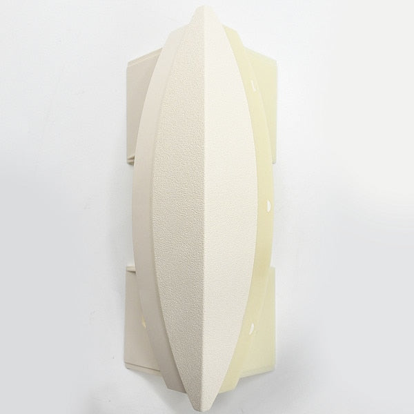 Outside Corner, Parchment