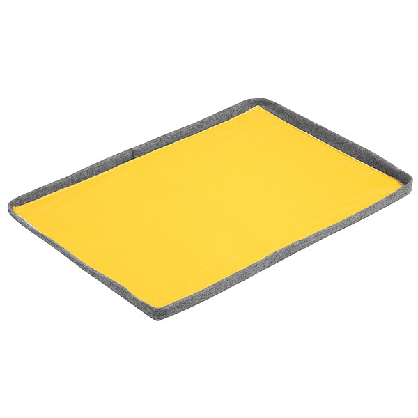 Sorbents, 5.36 gal. Black, Yellow, Polyester, 4 PK