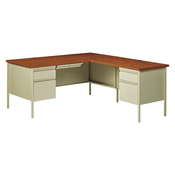 L Shaped Desk, 72