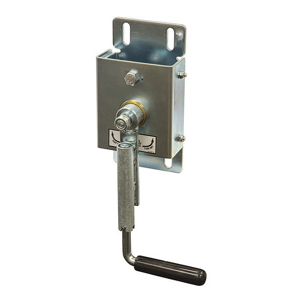 Tarp Crank, Ground Level