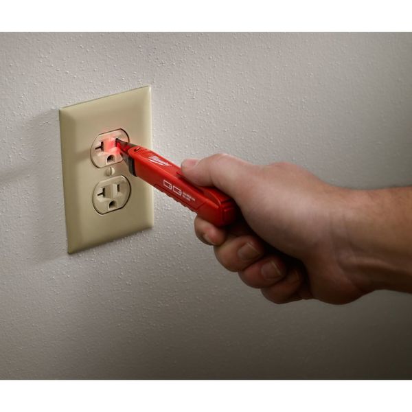 Voltage Detector