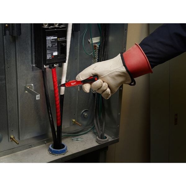 Voltage Detector w/LED