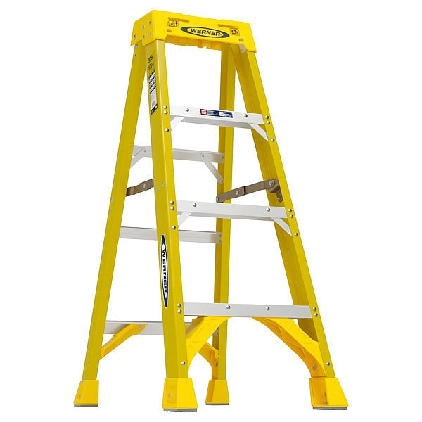 4 ft Fiberglass Stepladder