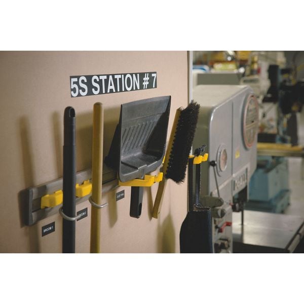 Rhinoâ¢ Label Cartridge, 18 ft. L, Black/White