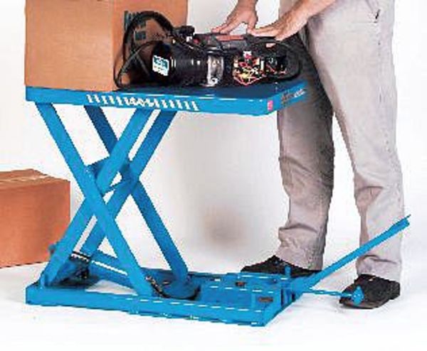 Scissor Lift Table, 550 lb. Cap, 110V, 19-1/2