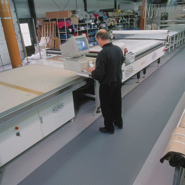 Antifatigue Runner, Gray, 60 ft. L x 3 ft. W, PVC Closed Cell Foam, Corrugated Surface Pattern
