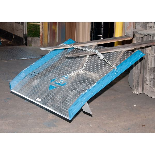 Dockboard, Aluminum, 15,000 lb, 48 x 54 In