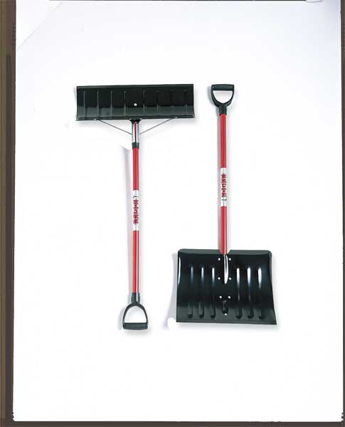 Snow Shovel, 42 in Wood D-Grip Handle, Steel Blade Material, 24 in Blade Width