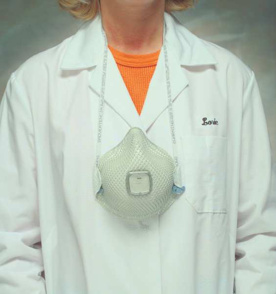 N95 Disposable Respirator w/ Valve, M/L, White, PK10