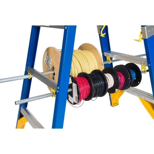 6 ft Fiberglass Stepladder