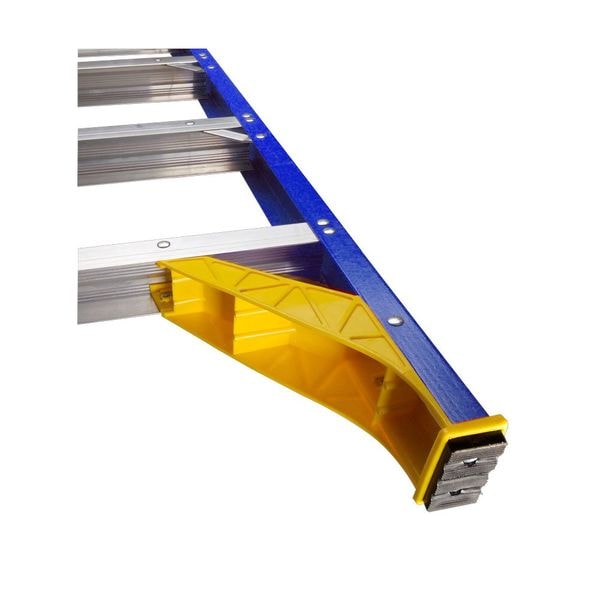 6 ft Fiberglass Stepladder