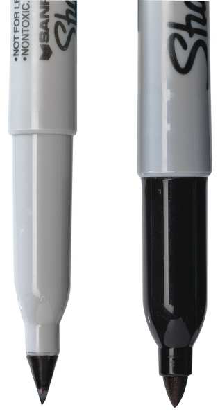 Permanent Marker, Fine Tip Red PK12