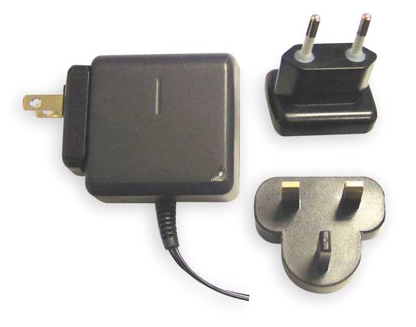 Universal Adapter, Interchangeable Plugs