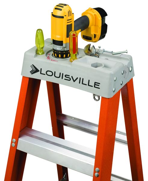 6 ft Fiberglass Stepladder