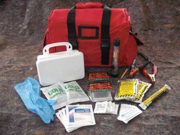 First Aid Kit, Metal Case, 50 Pcs.
