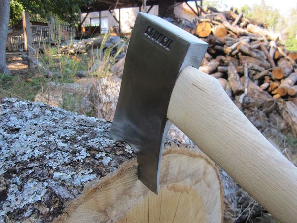 3.5 lb Dayton Single Bit Axe, 4-3/4 In Edge, 36 In L Hickory Handle