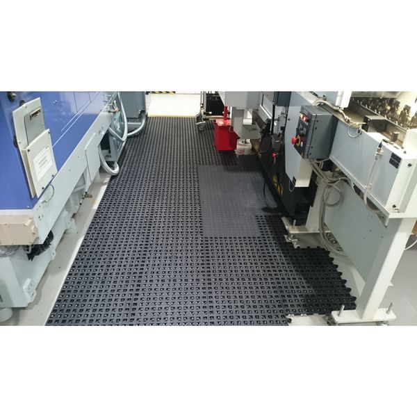 Interlocking Drainage Mat Tile Vinyl 18 in 18 in 7/8 in