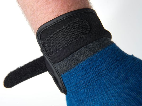 Cut Resistant Coated Gloves, A3 Cut Level, Polyurethane, M, 1 PR