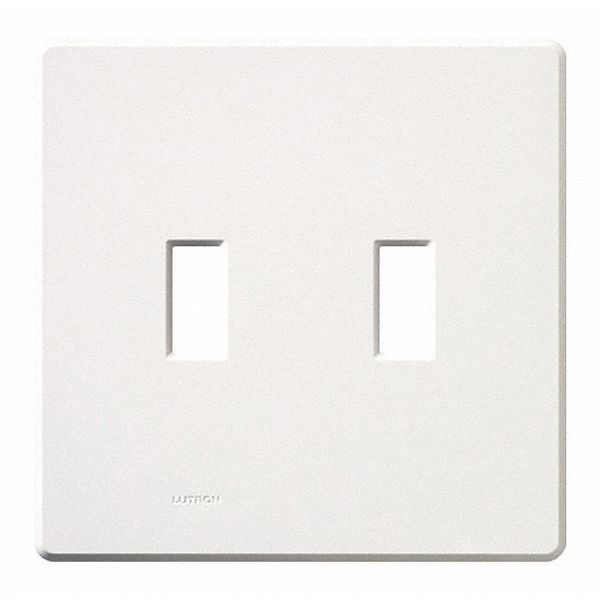 Traditional Fassada Wall Plates, Number of Gangs: 2 Gloss Finish, White