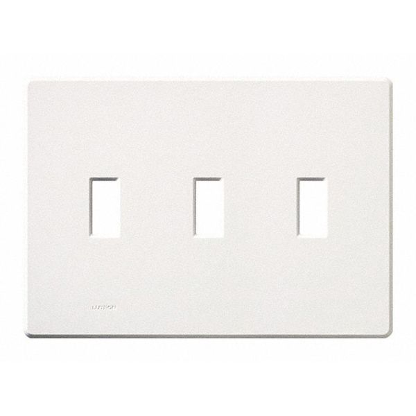 Traditional Fassada Wall Plates, Number of Gangs: 3 Gloss Finish, White
