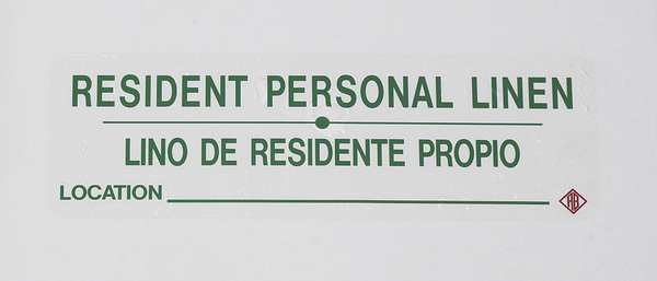 Bilingual Hamper Label 