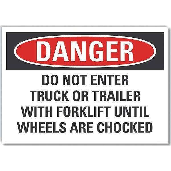 Chock Wheels Danger Label, 10 in H, 14 in W, Polyester, Horizontal Rectangle, LCU4-0690-ND_14X10