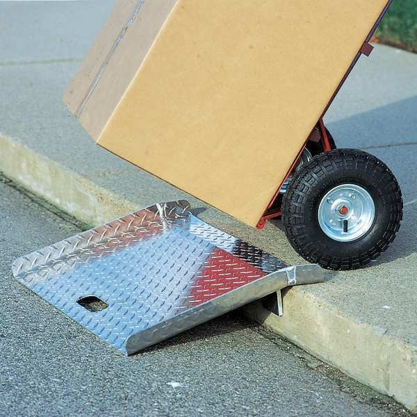 Curb Ramp, Aluminum, 27 In. W, 45 In. L