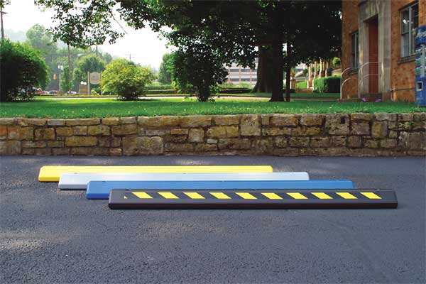 Parking Curb, 72 x 4 x 8 In, Black/Yellow