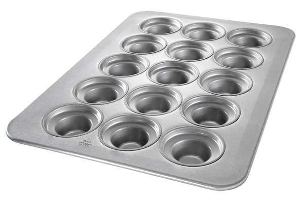 Large Crown Muffin Pan, 24 Moulds